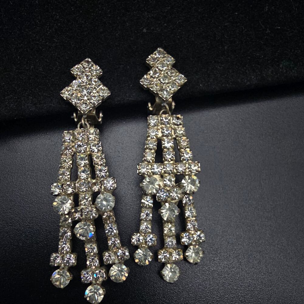 Clear Rhinestone Clip On Earrings Chandelier Dangle Drop Vintage Glam Jewelry